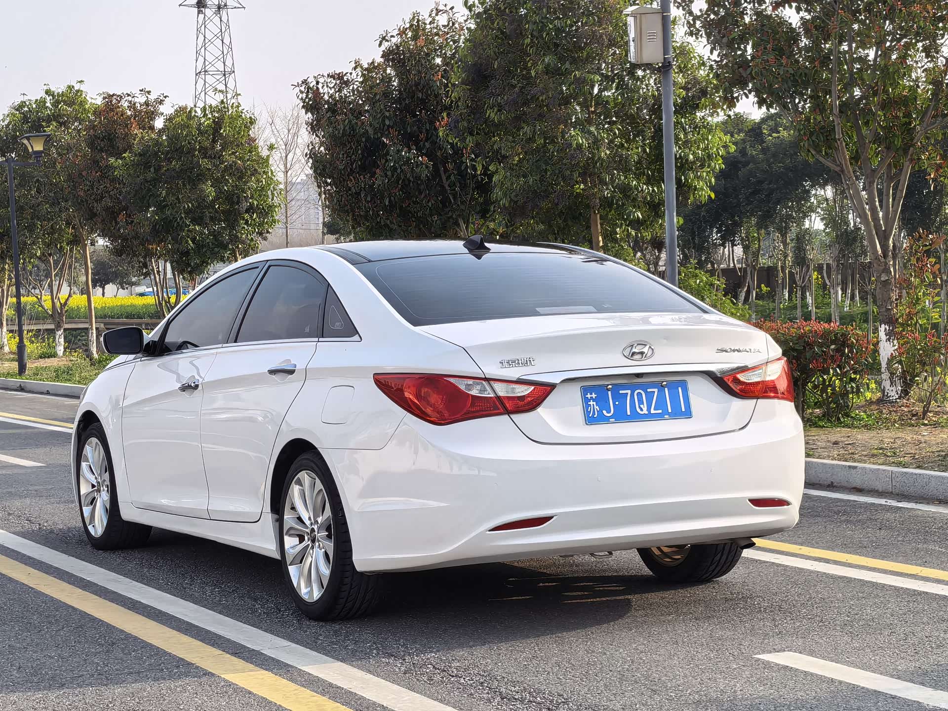Hyundai Sonata, 2012 3