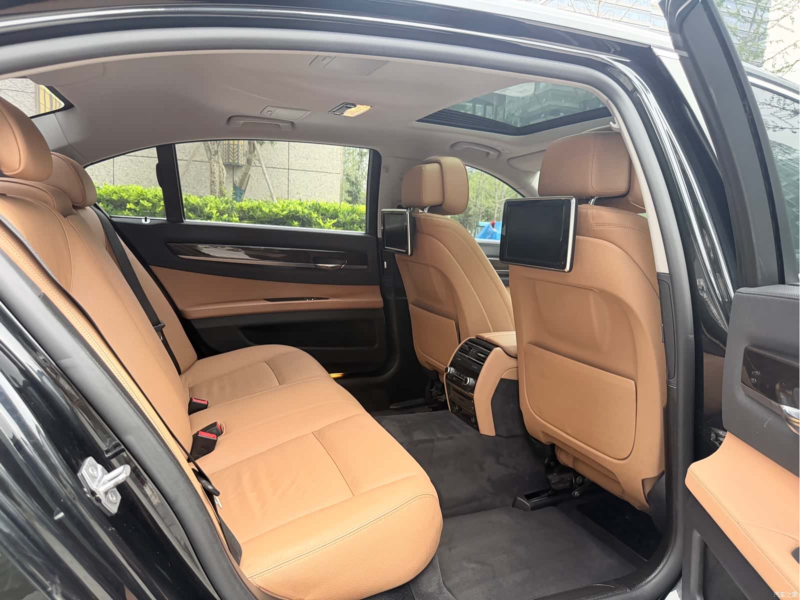 BMW 7 Series, 2015 10