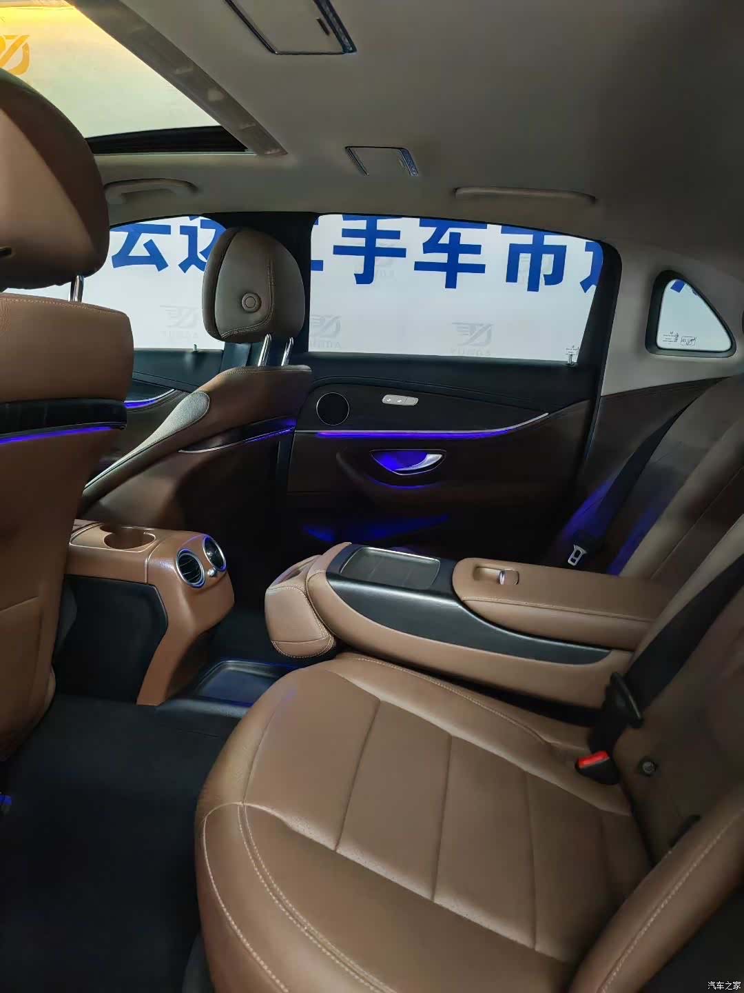 Mercedes-Benz E-Class, 2019 9