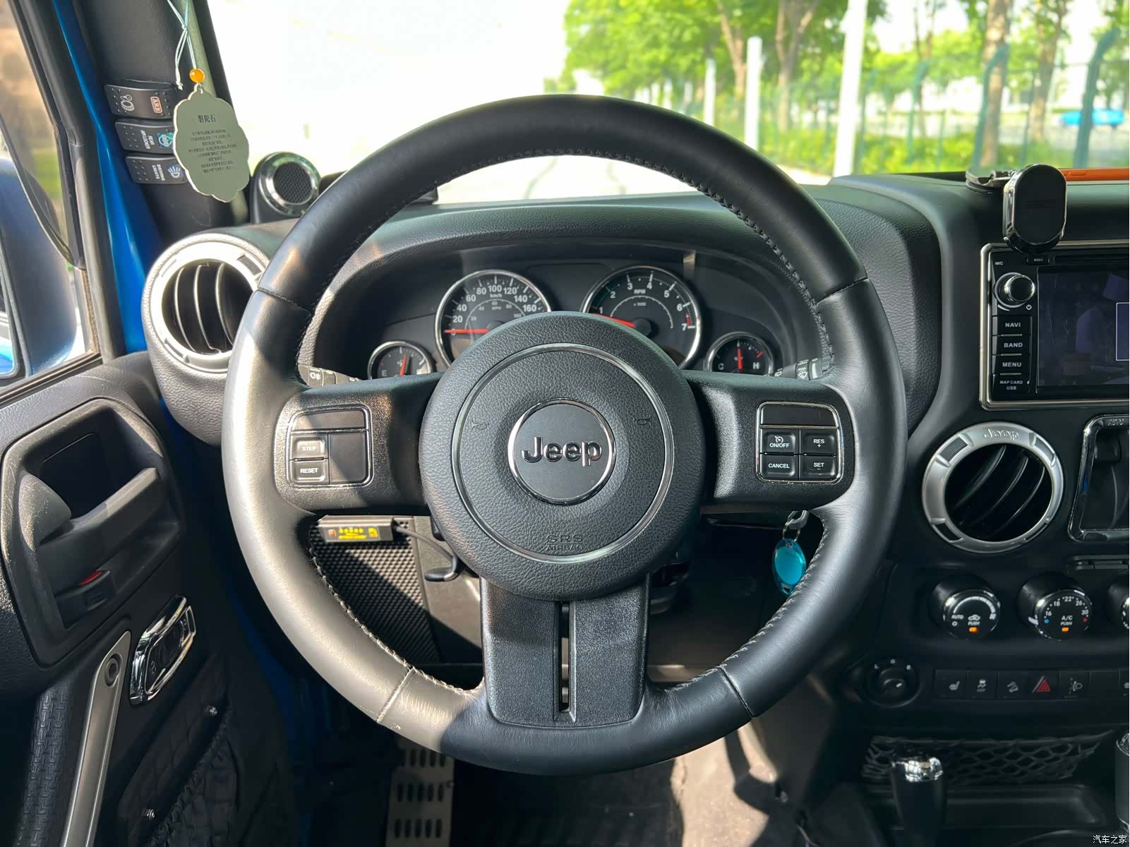 Jeep Wrangler, 2015 16