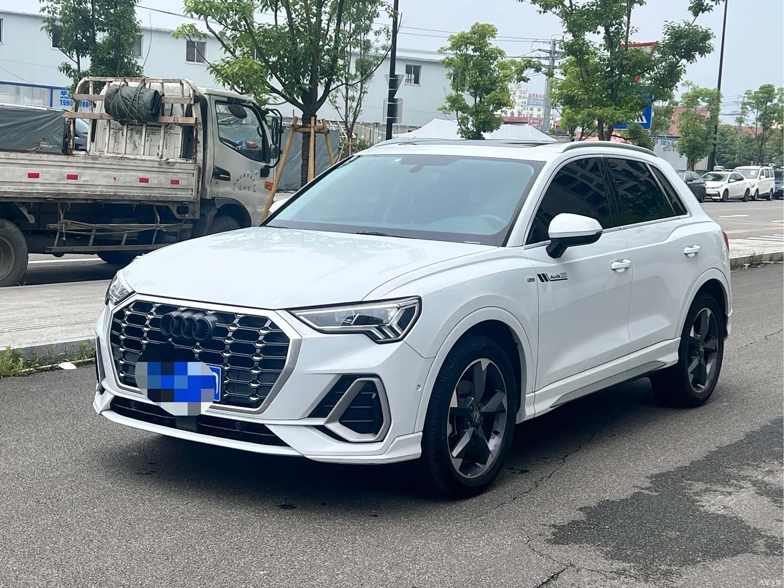 Audi Q3, 2021 1