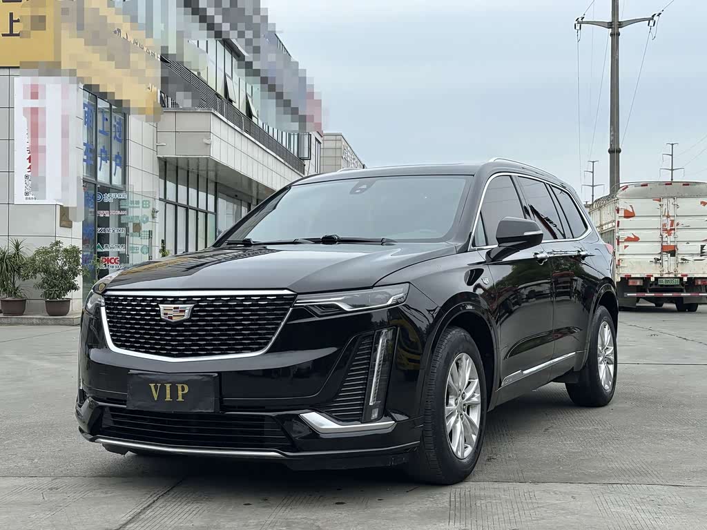 Cadillac XT6