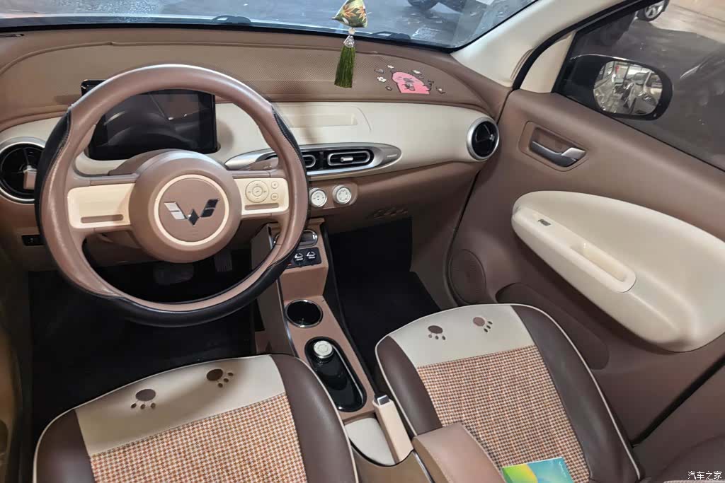 Wuling MINIEV, 2025 12