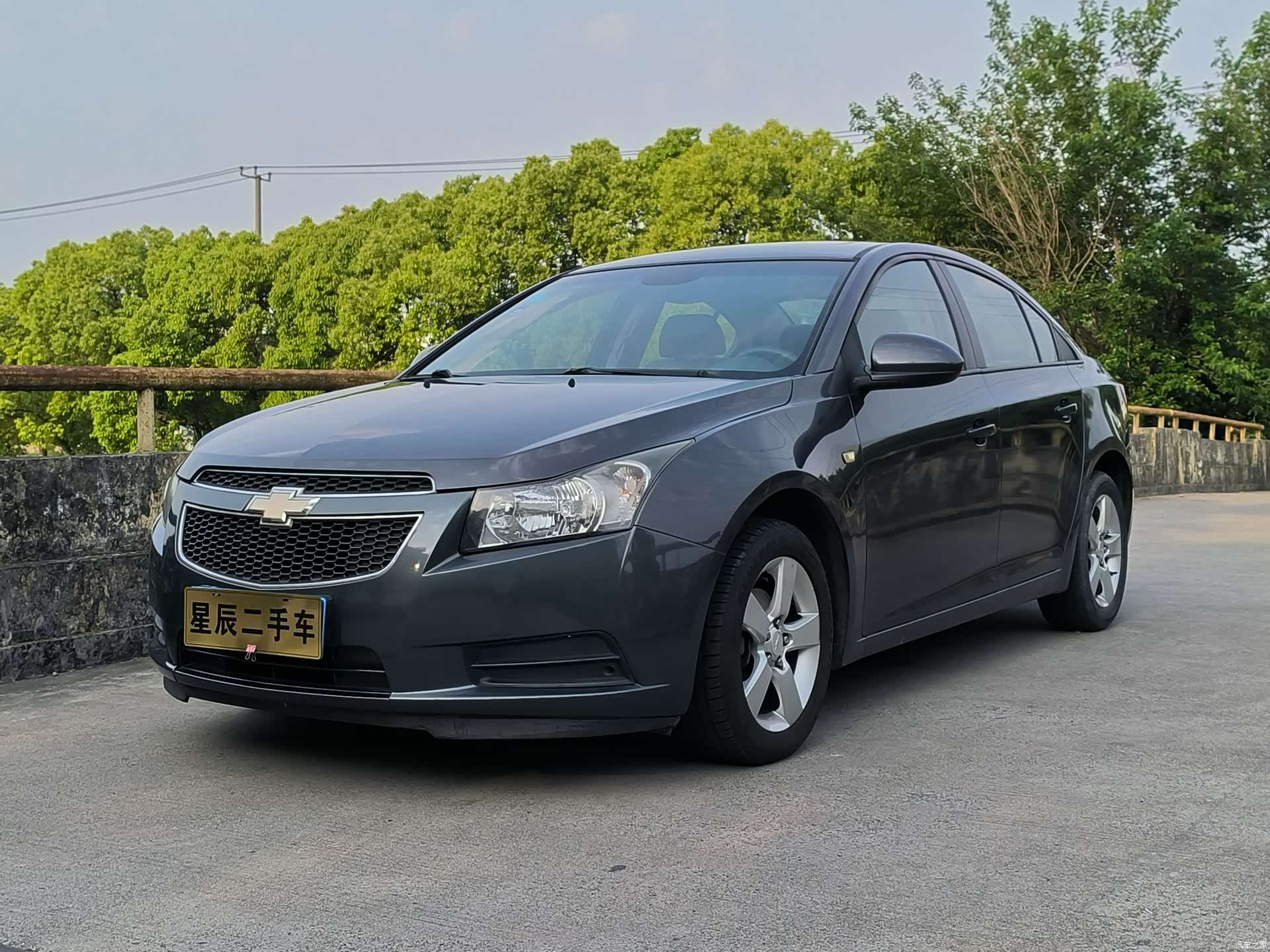 Chevrolet SE, 2011 1