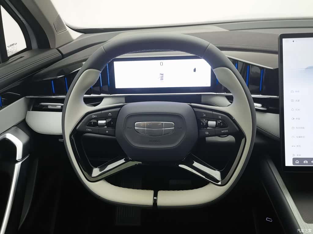 Geely Boyue, 2025 11