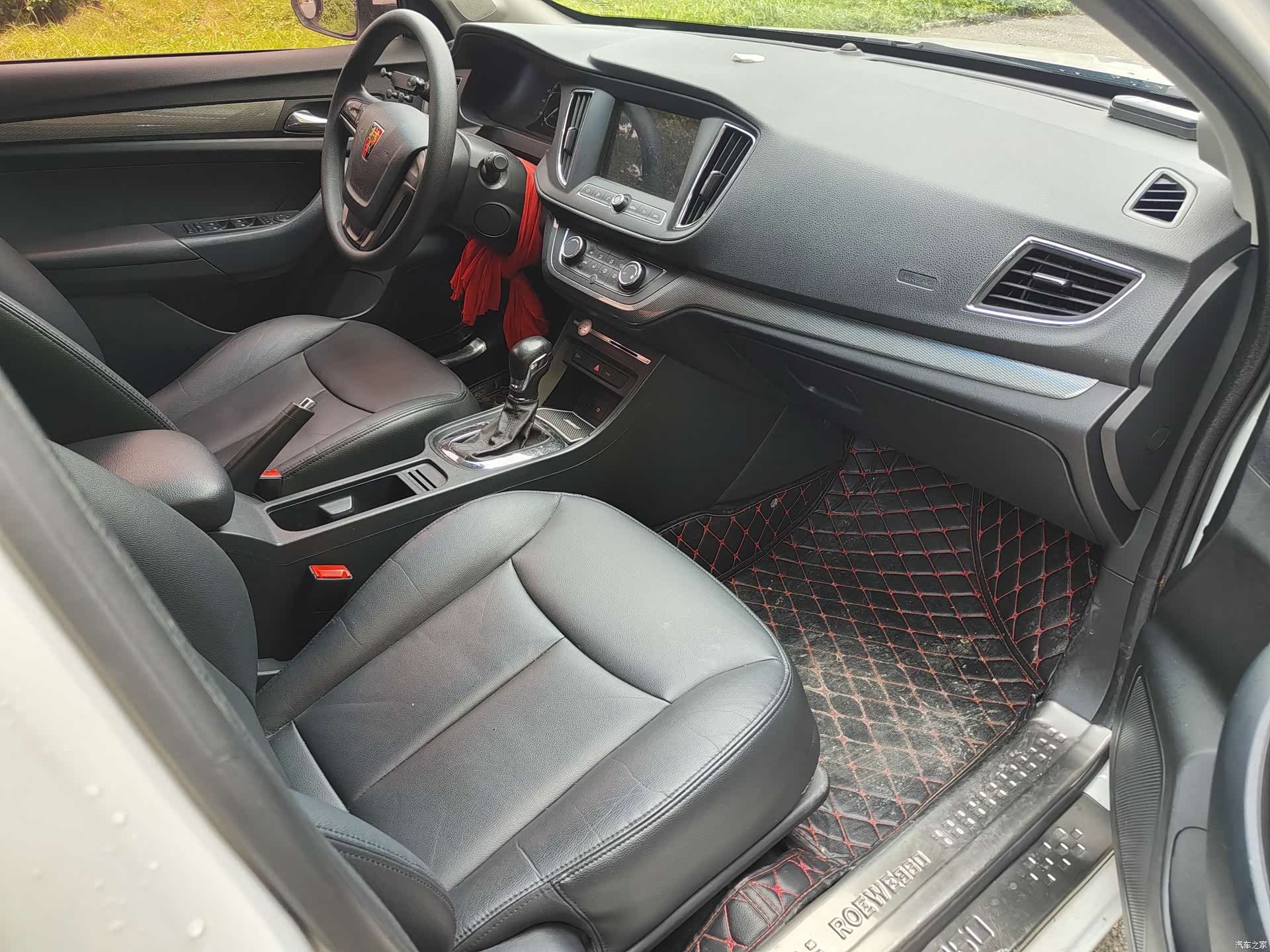 Roewe 360, 2017 15