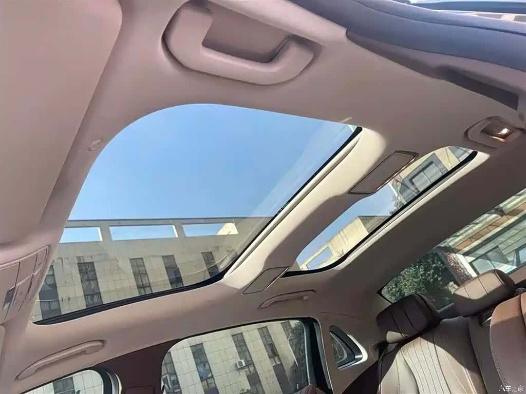 Mercedes-Benz E-Class, 2021 13