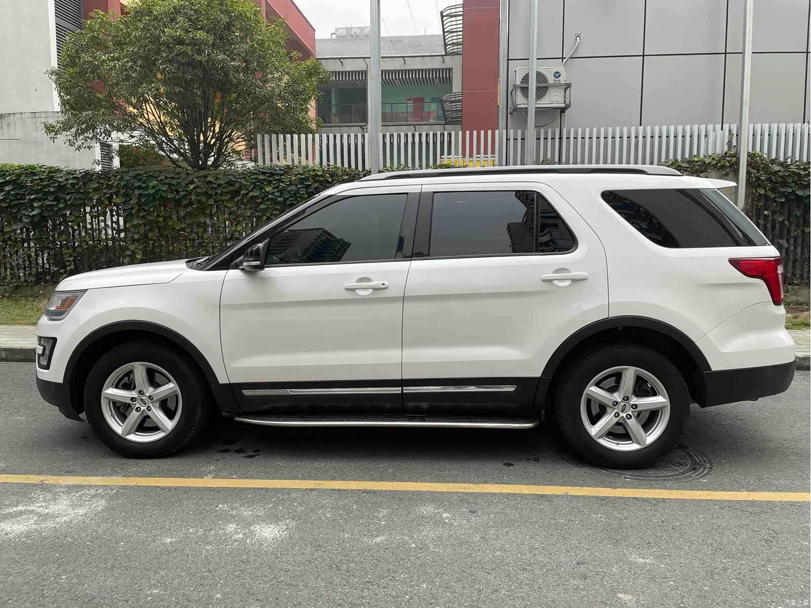 Ford Explorer, 2017 все фото