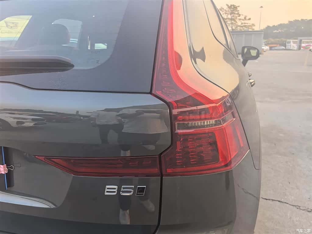 Volvo XC60, 2025 12