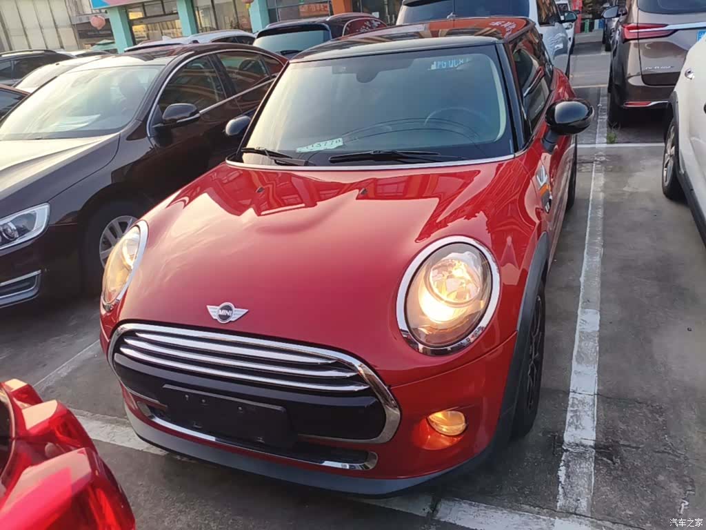 Mini Cooper, 2015 3