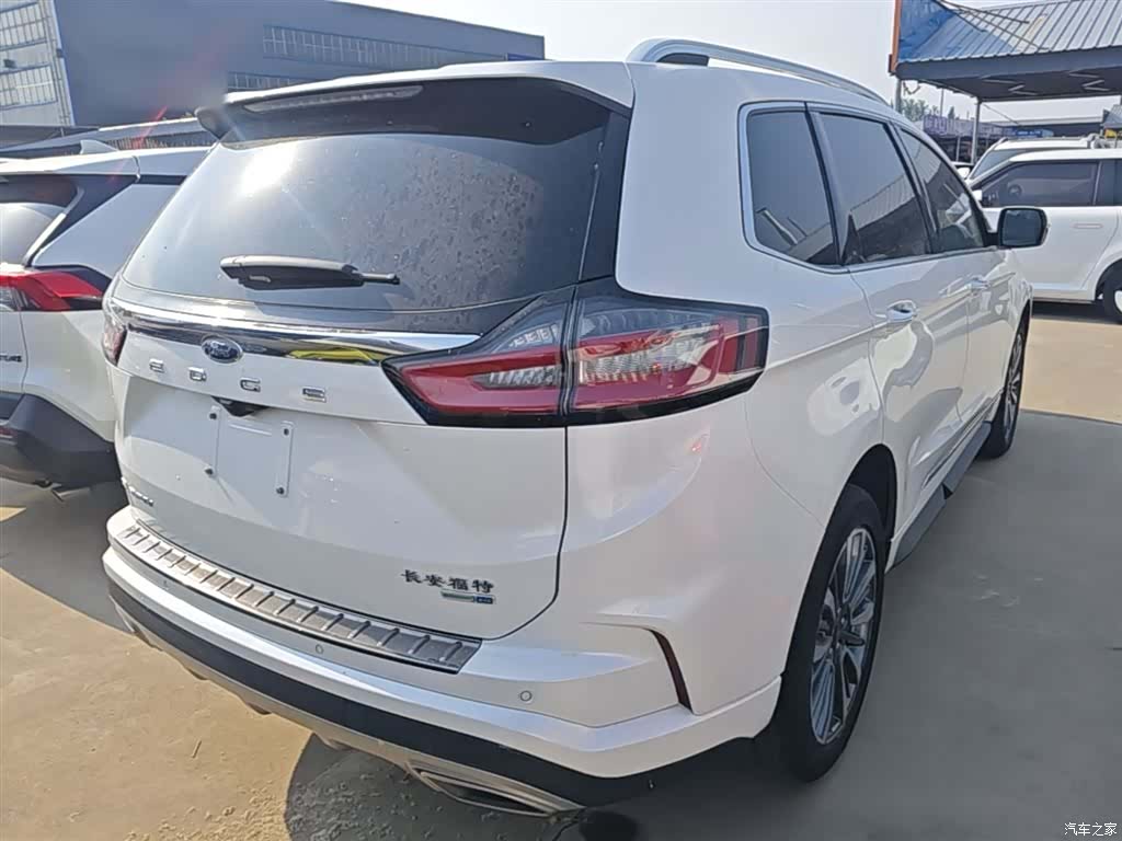 Ford Edge, 2021 7