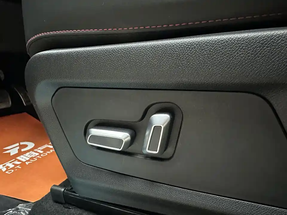 Jetour Jet Traveler C-DM