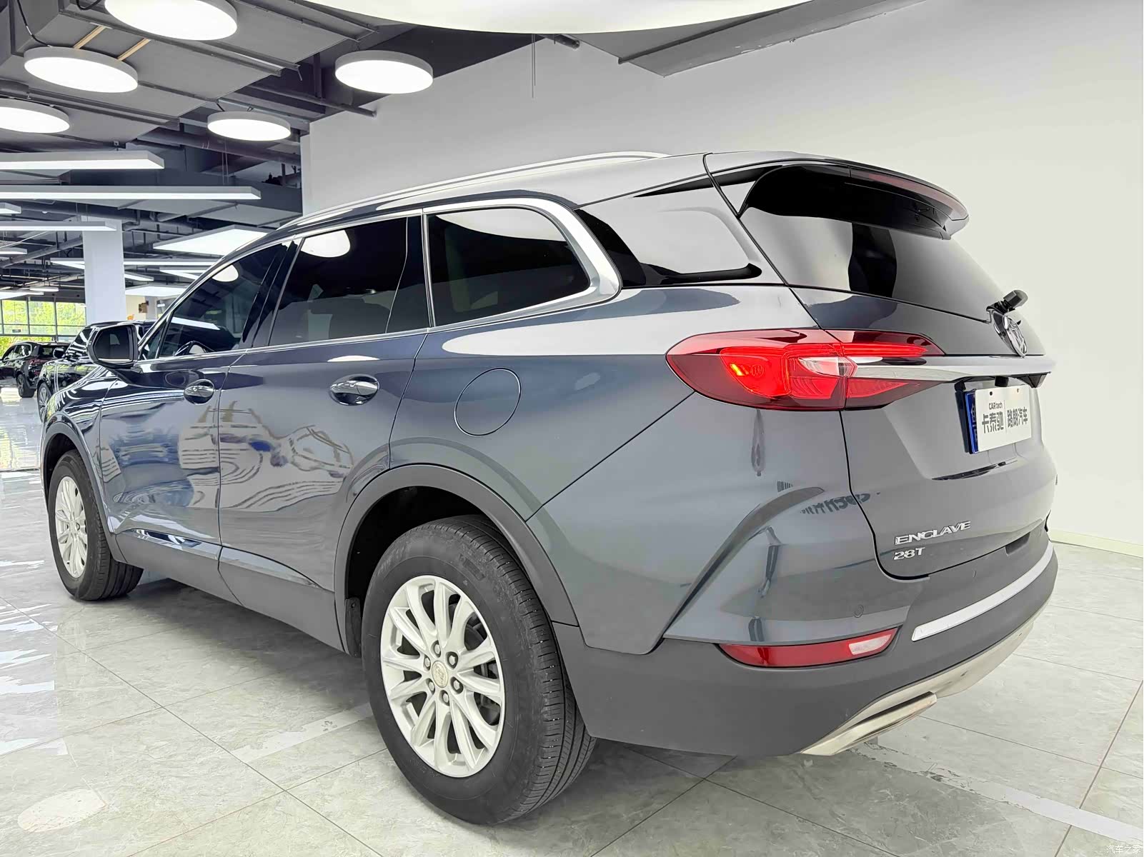 Buick Enclave, 2021 4