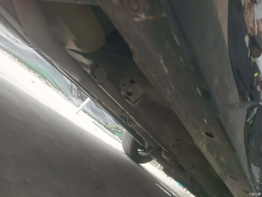 Zotye SR7, 2017 21
