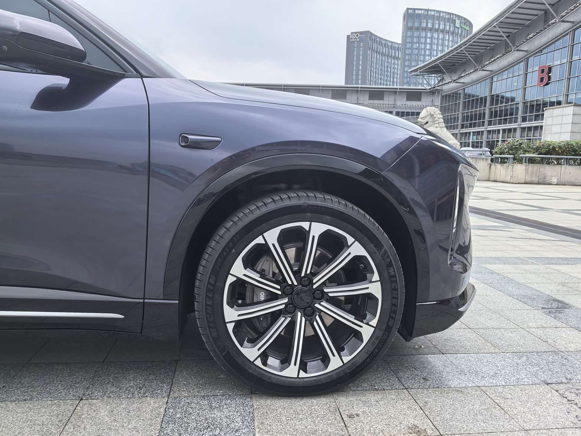 NIO ES6, 2025 7