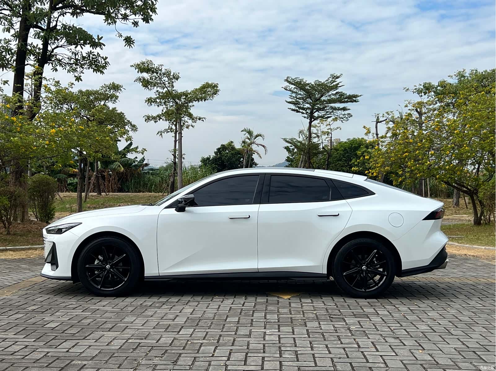 Changan UNI-V, 2025 4