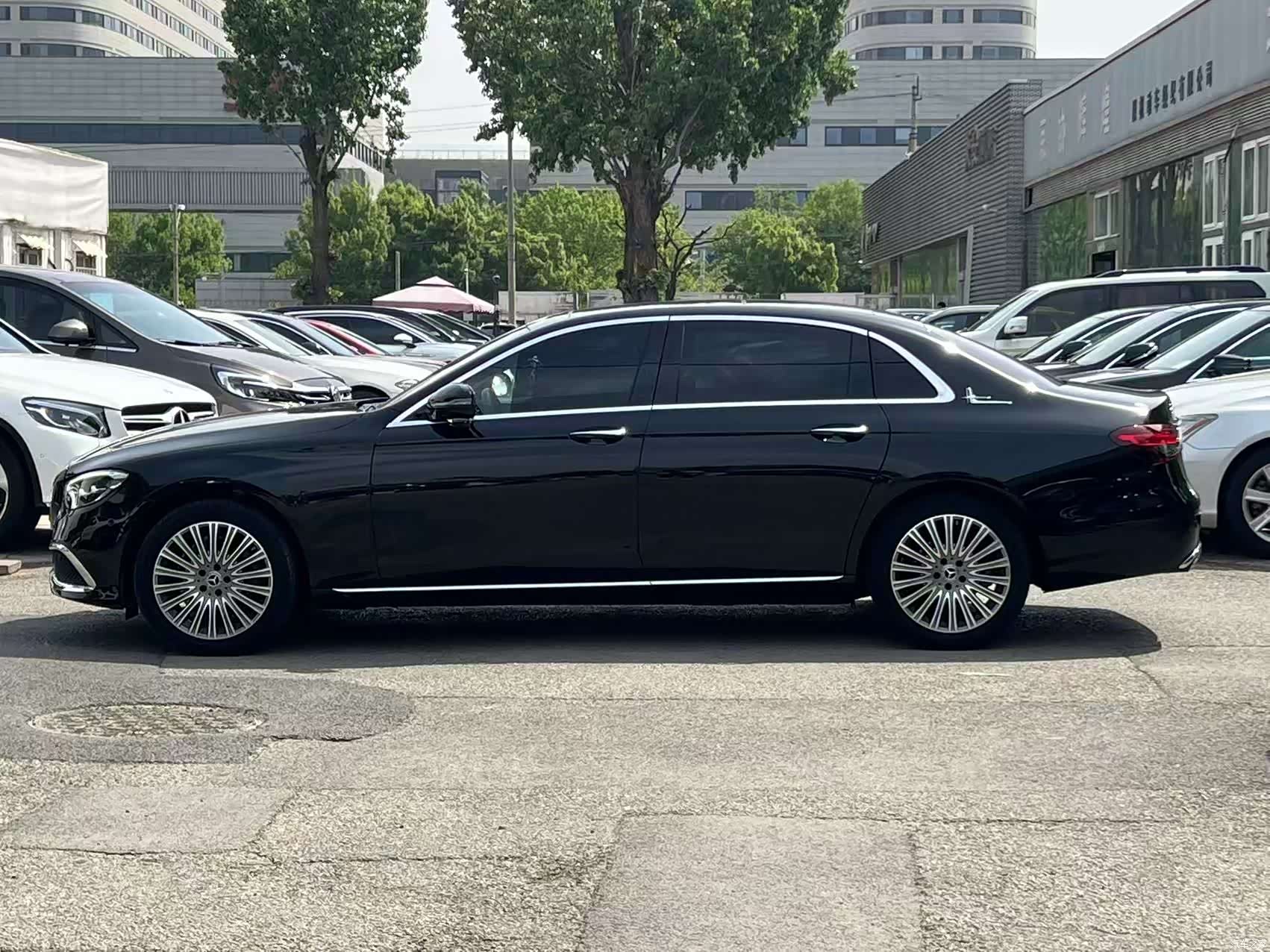 Mercedes-Benz E-Class, 2022 6