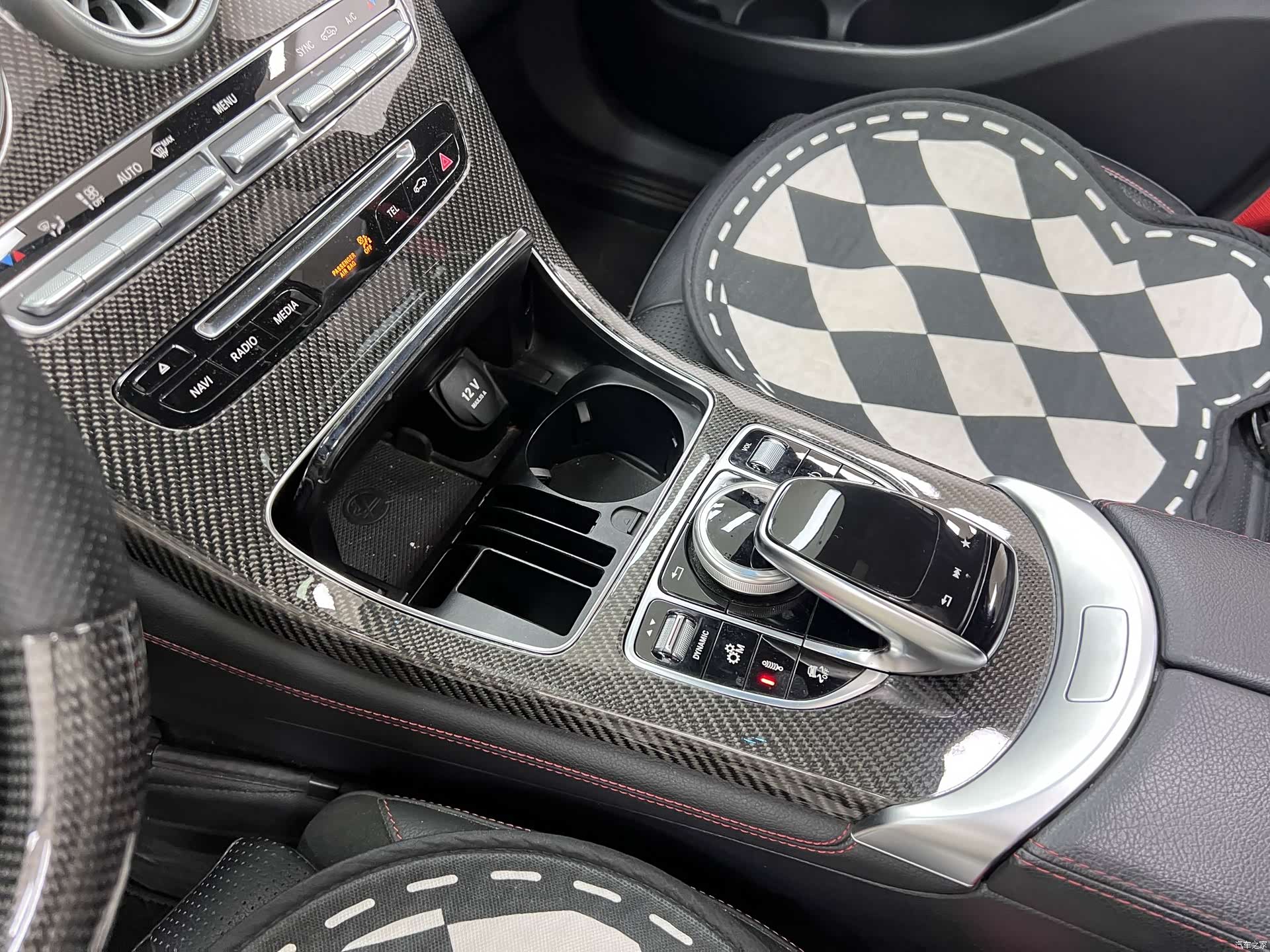 Mercedes-Benz GLC, 2019 28