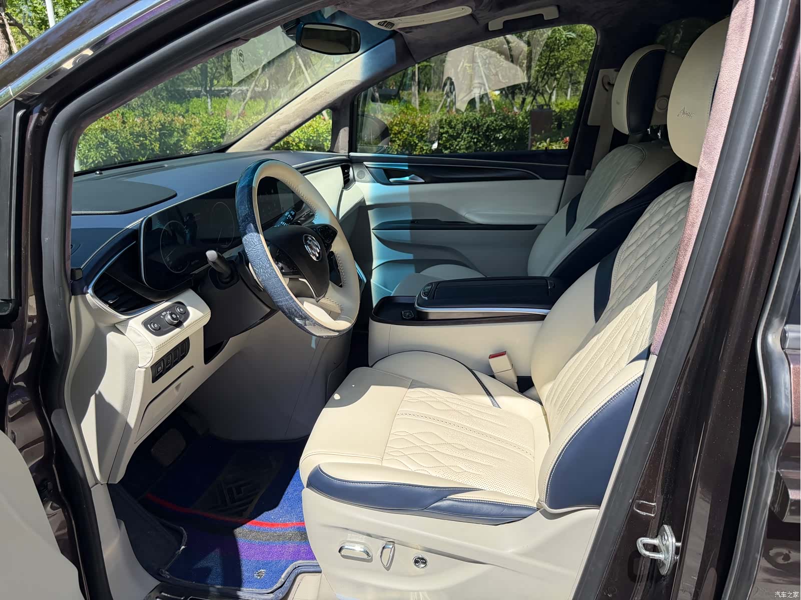 Buick GL8, 2020 6