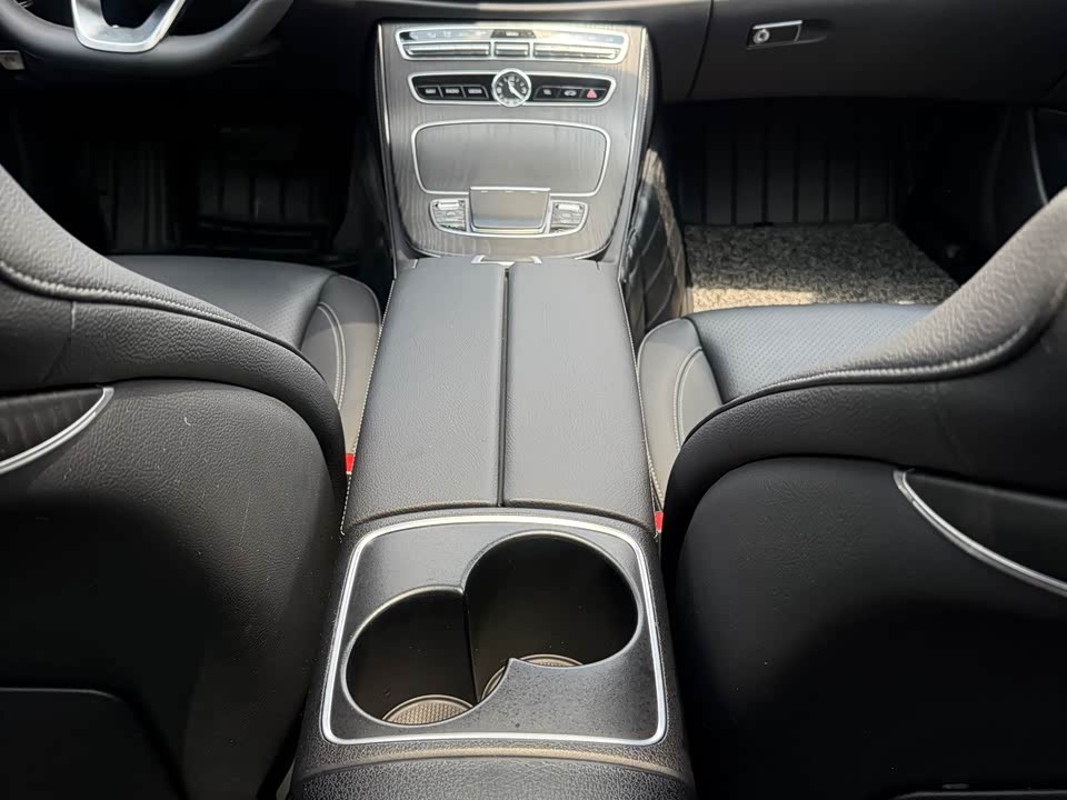 Mercedes-Benz E-class Mercedes-Benz E-class