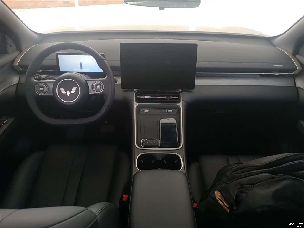 Wuling Starlight, 2024 6