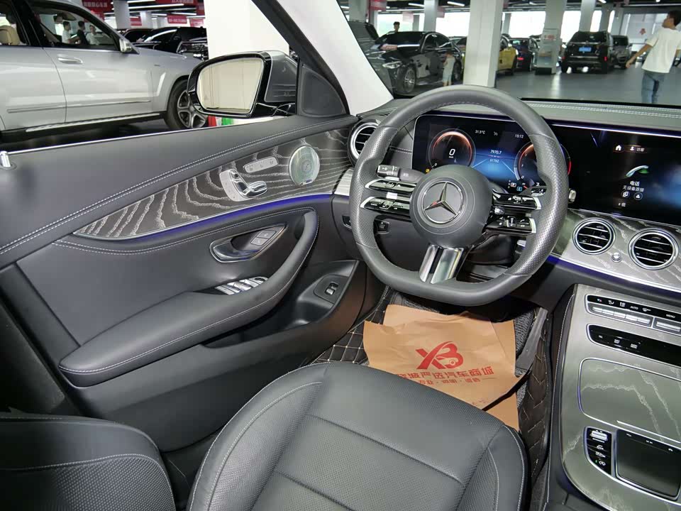 Mercedes-Benz E-class Mercedes-Benz E-class