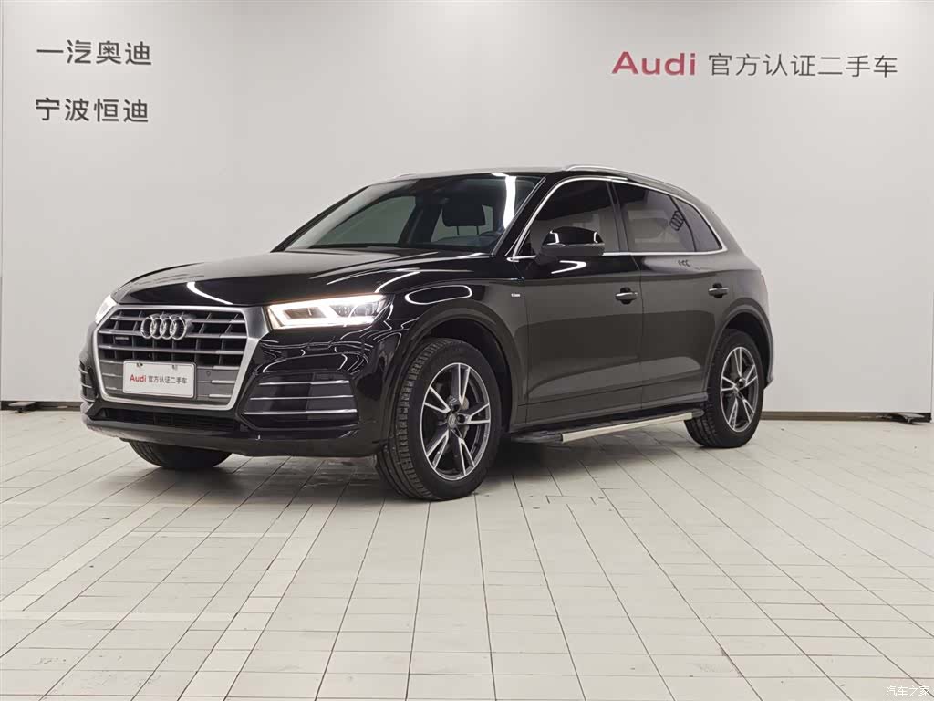 Audi Q5L, 2019 1