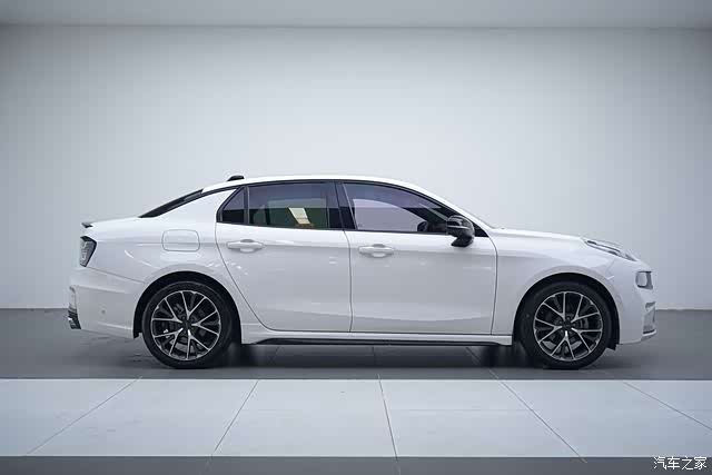 Lynk & Co 01, 2020 12