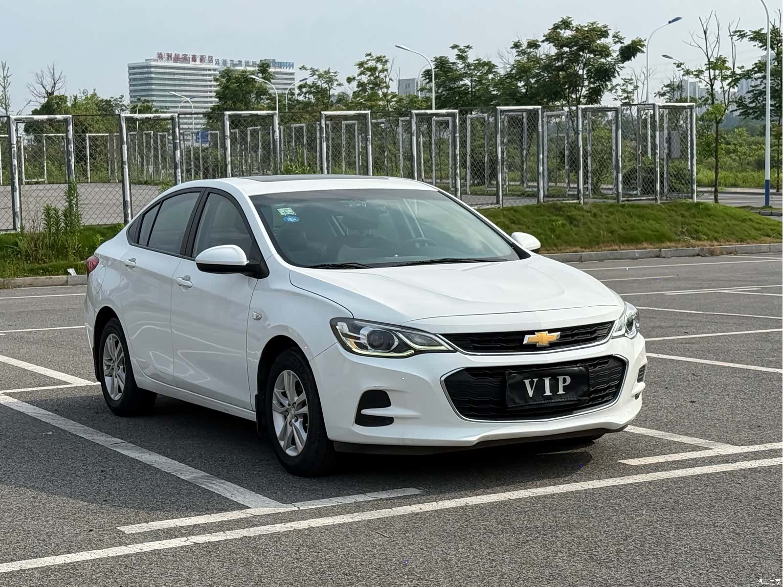 Chevrolet 320, 2018 3