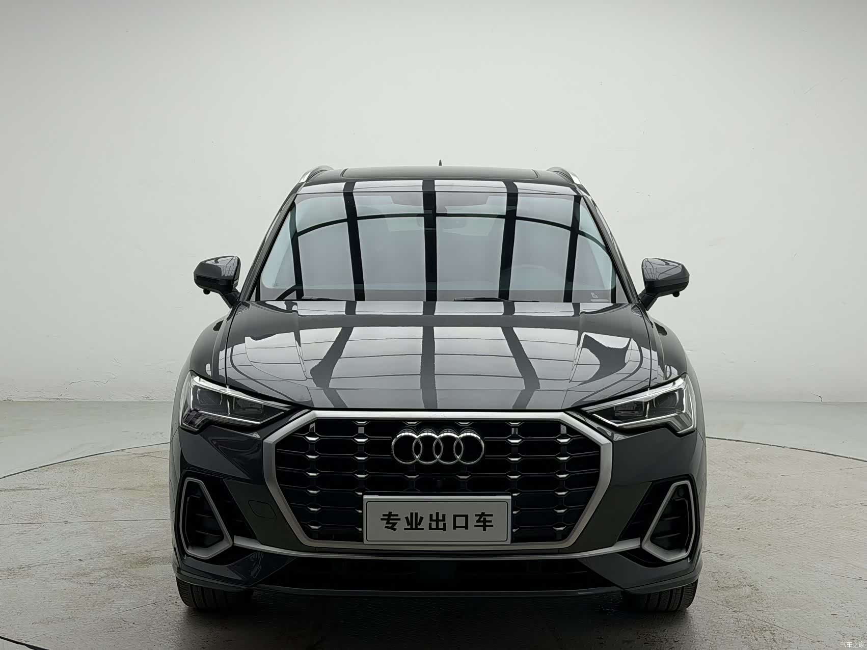 Audi Q3, 2022 4