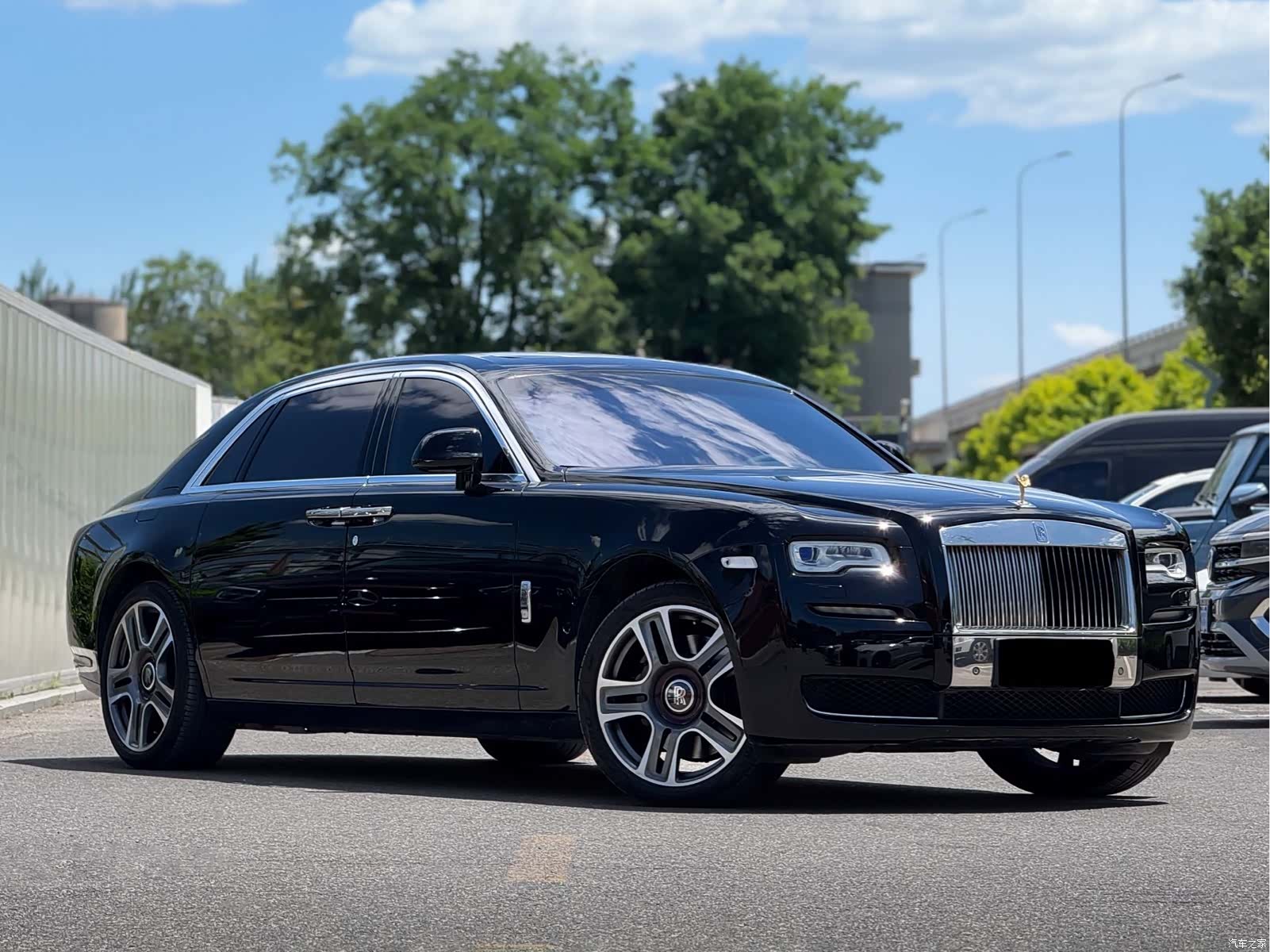 Rolls-Royce Ghost, 2016 3