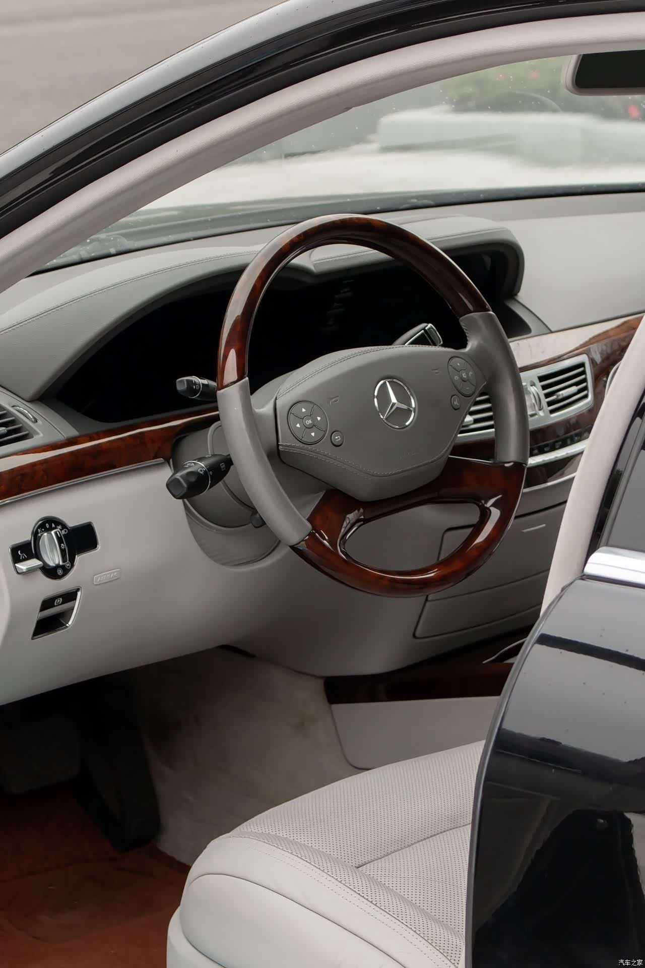 Mercedes-Benz S-Class, 2013 10