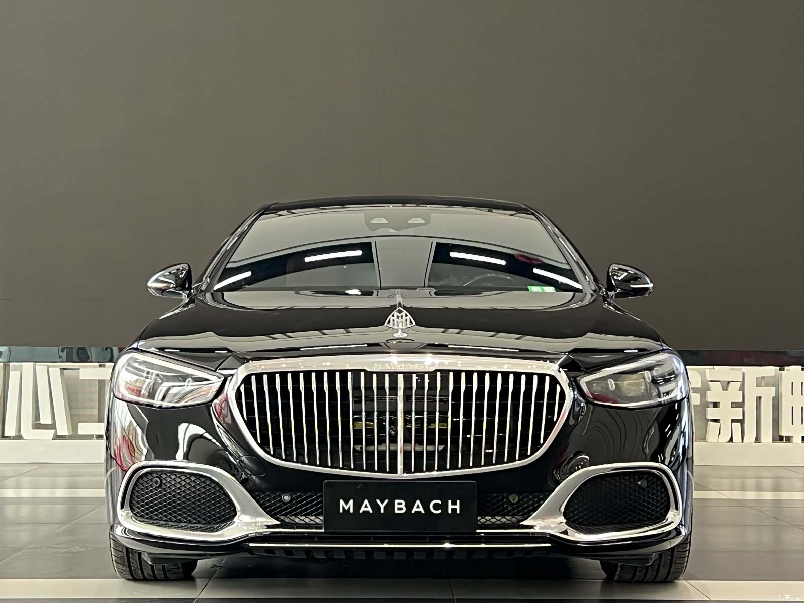 Maybach S-Class, 2022 все фото