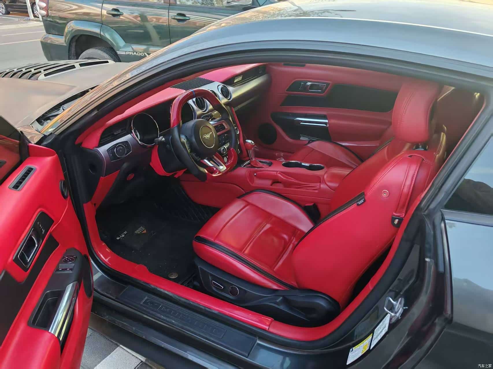 Ford Mustang, 2017 4