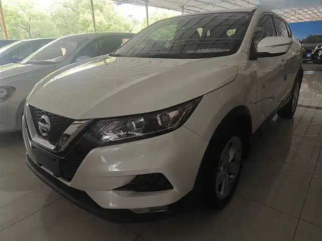 Nissan Qashqai 2021 — купить из Китая под заказ