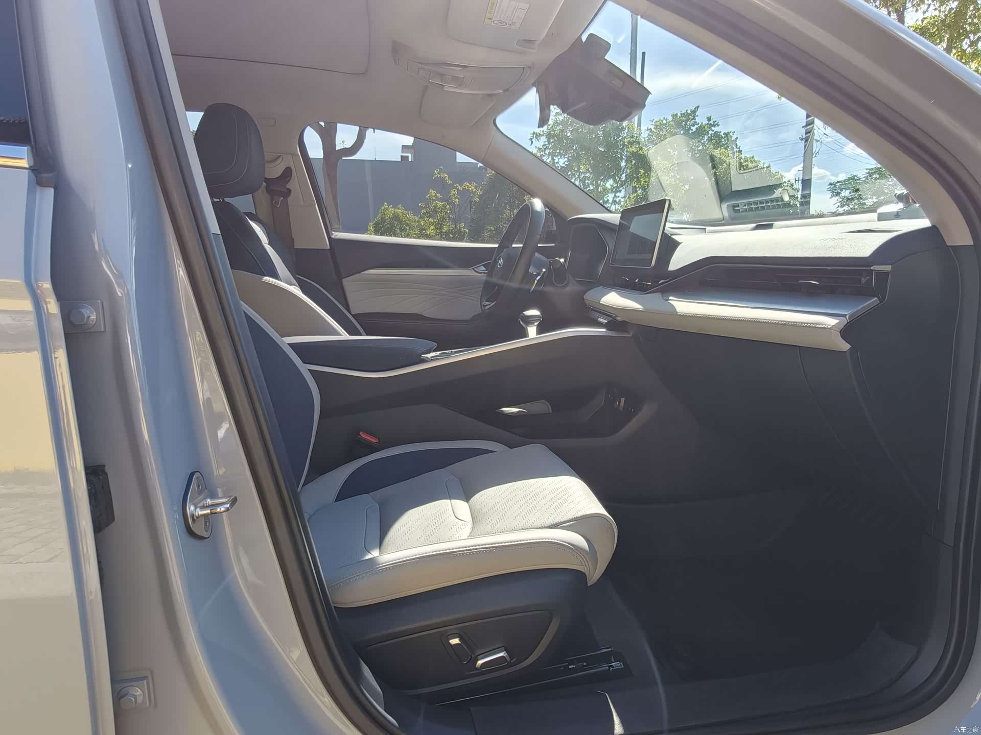 Geely Preface, 2023 23