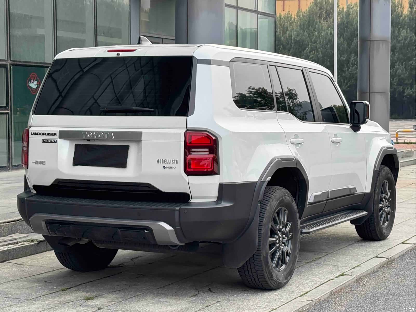 Toyota Prado, 2024 6