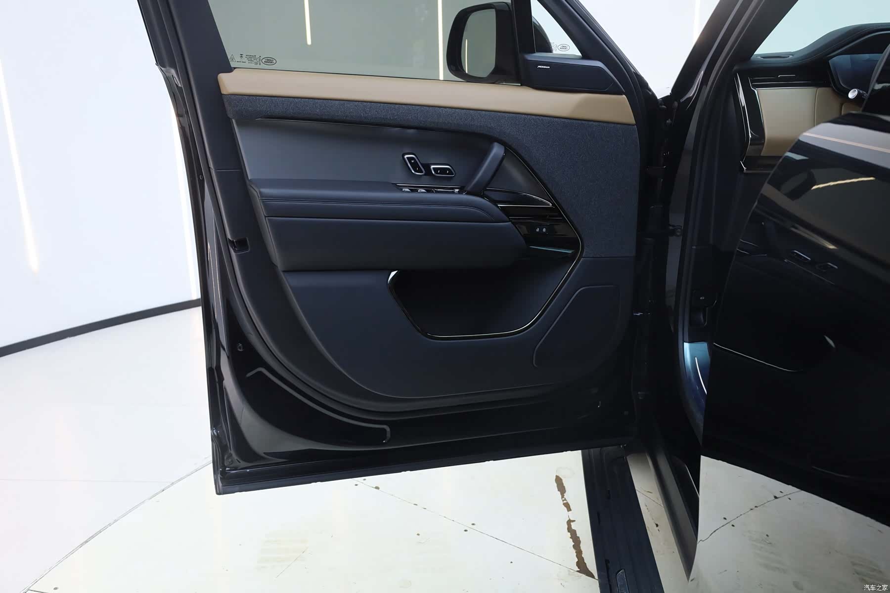 Land Rover Range Rover, 2025 16
