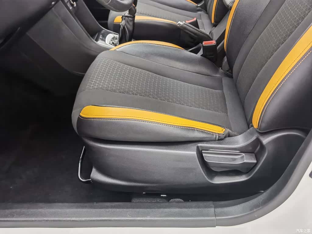 Wuling 310, 2016 20