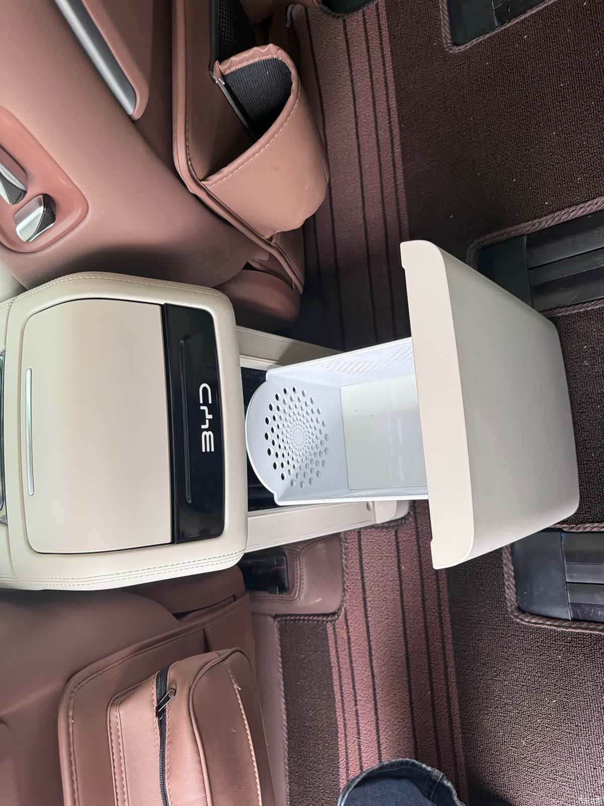 BYD Xia, 2025 23