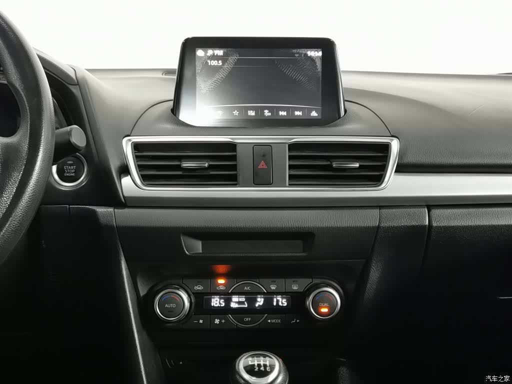 Mazda Mazda3, 2016 12