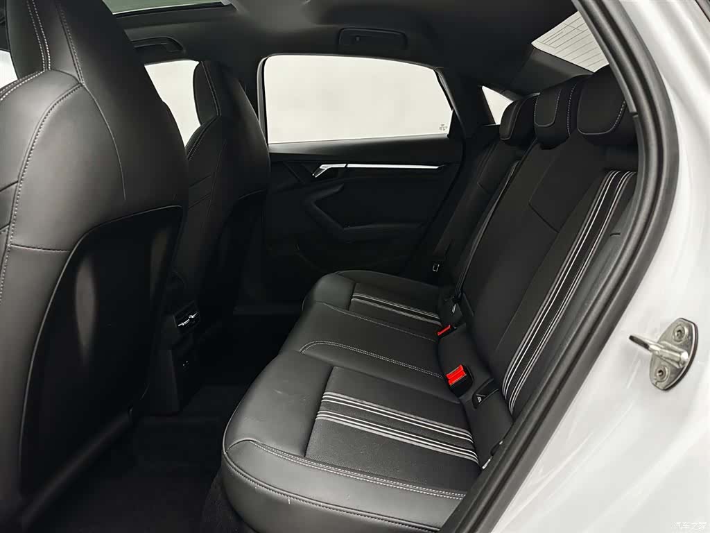 Audi A3, 2023 13