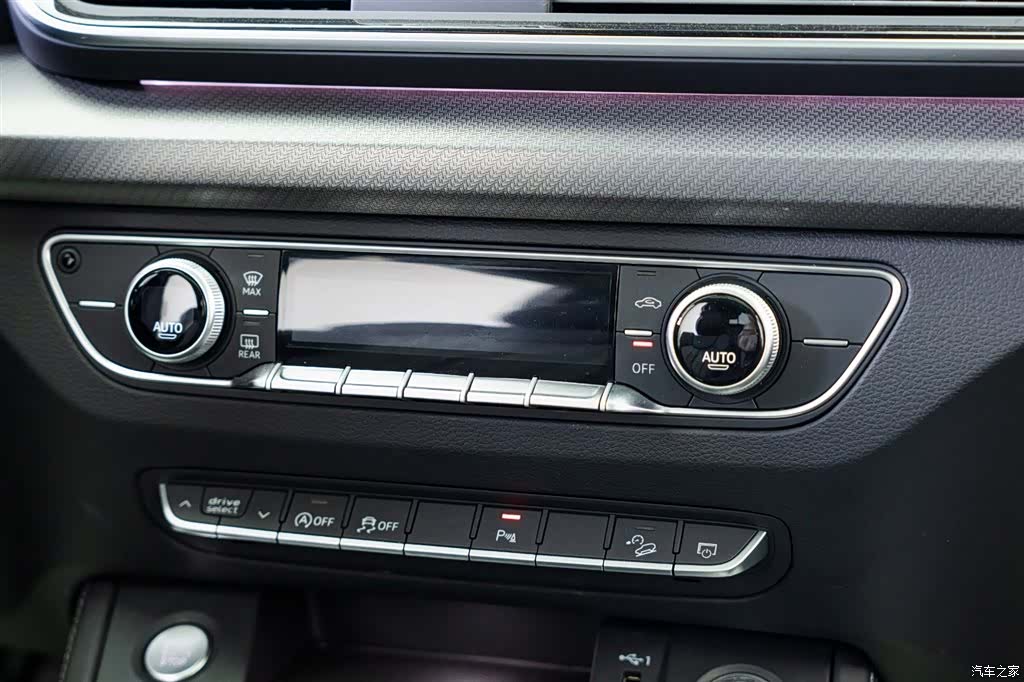 Audi Q5L, 2022 16