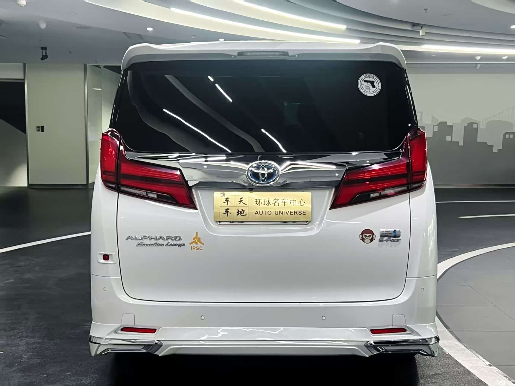 Toyota Alphard, 2020 все фото