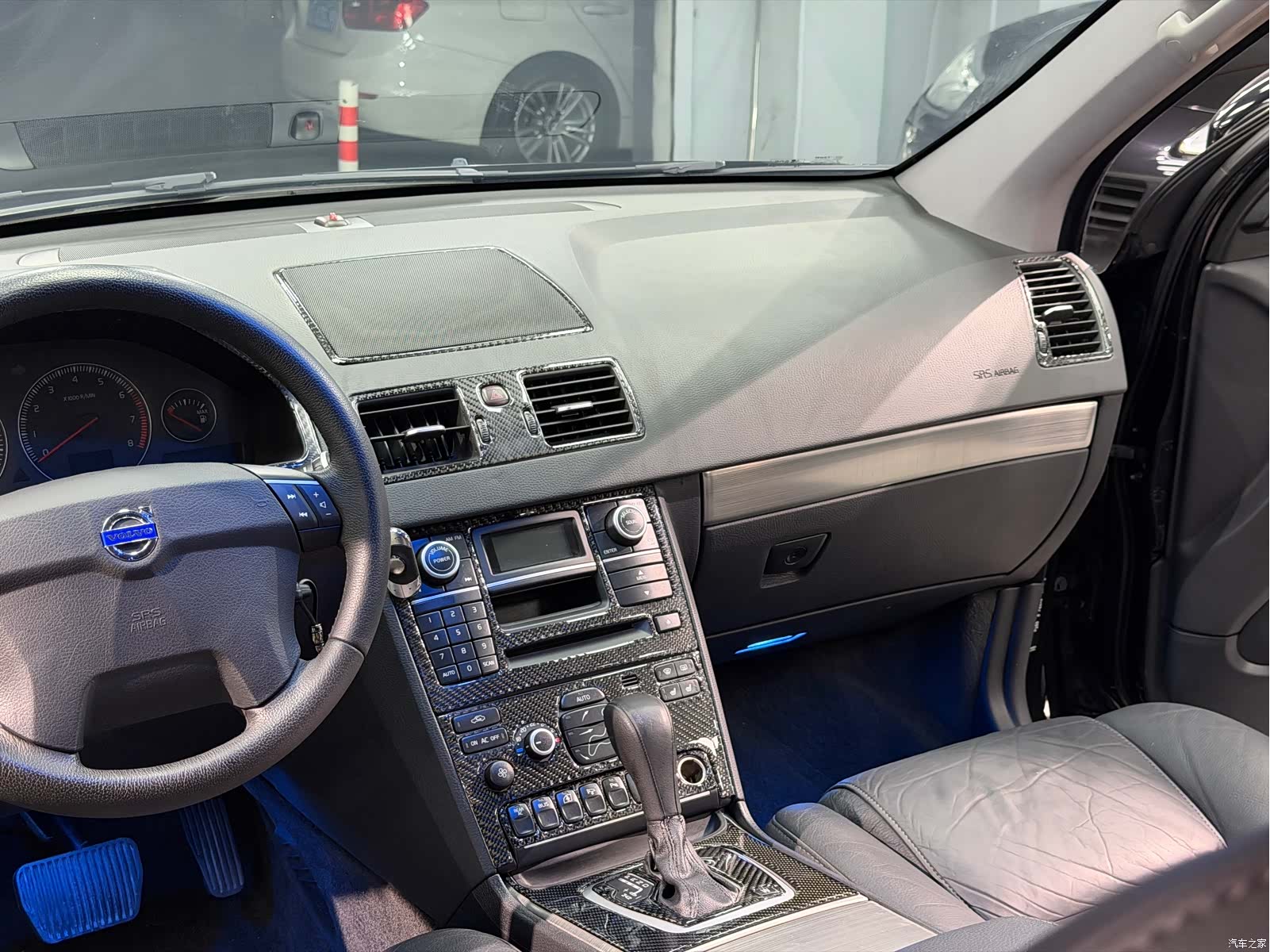 Volvo XC90, 2009 14