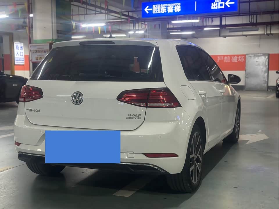 Volkswagen golf