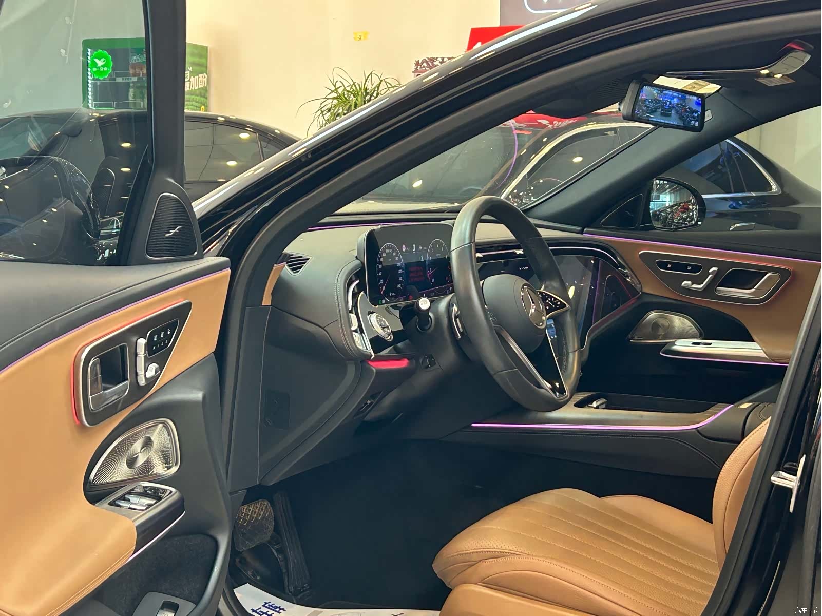 Mercedes-Benz E-Class, 2024 20