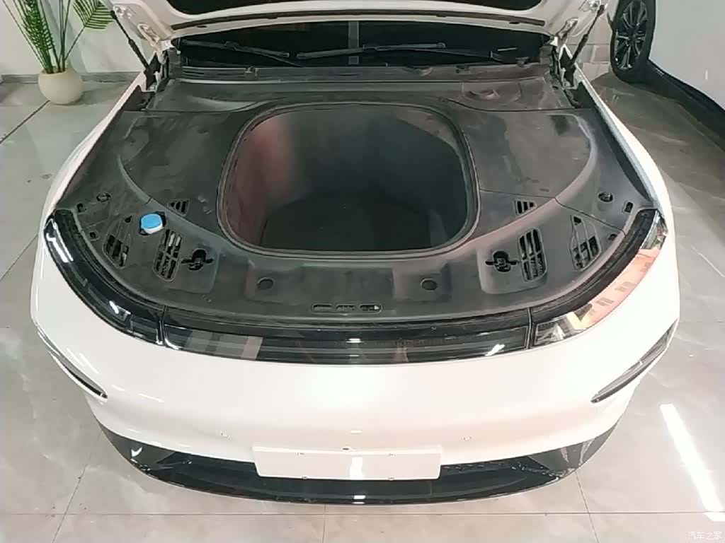 Xpeng P7, 2021 20