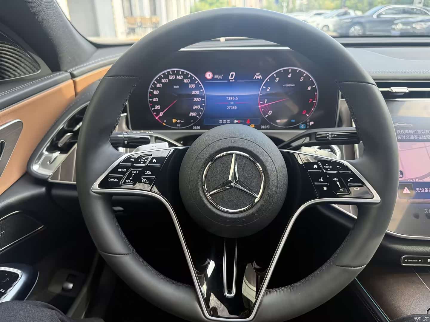 Mercedes-Benz E-Class, 2024 18
