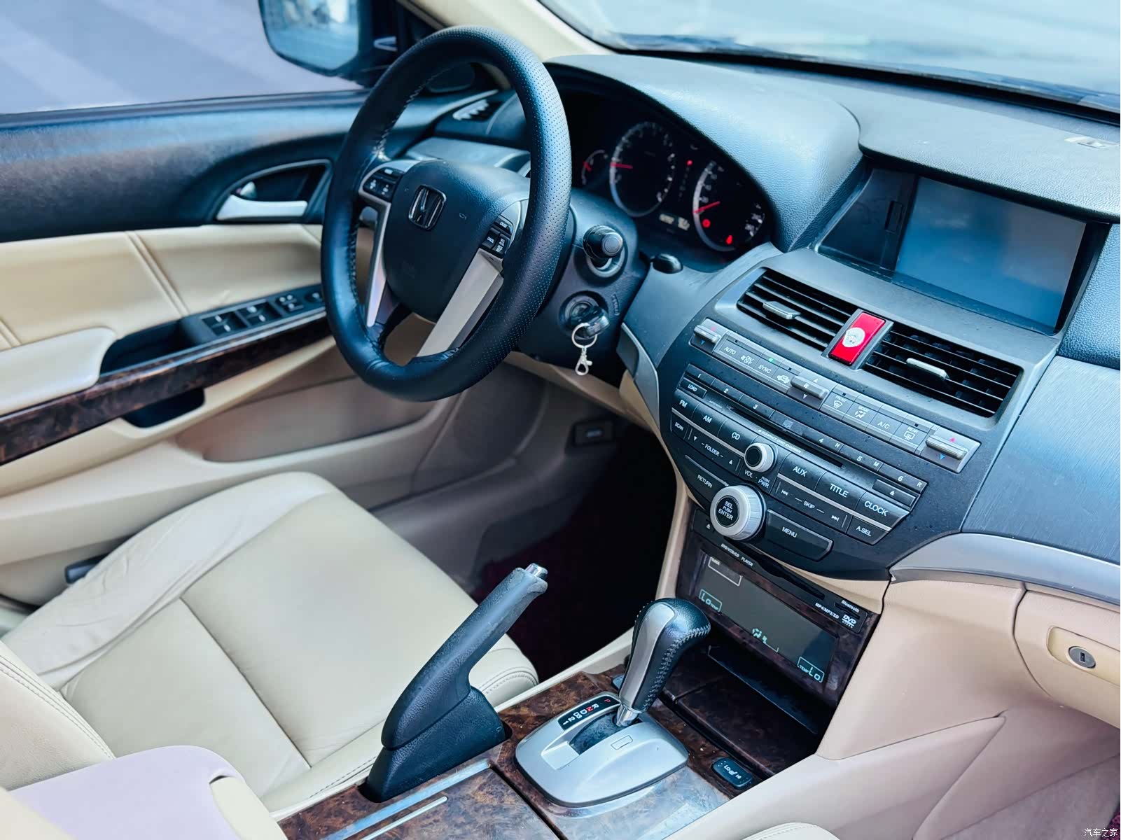 Honda Accord, 2009 9
